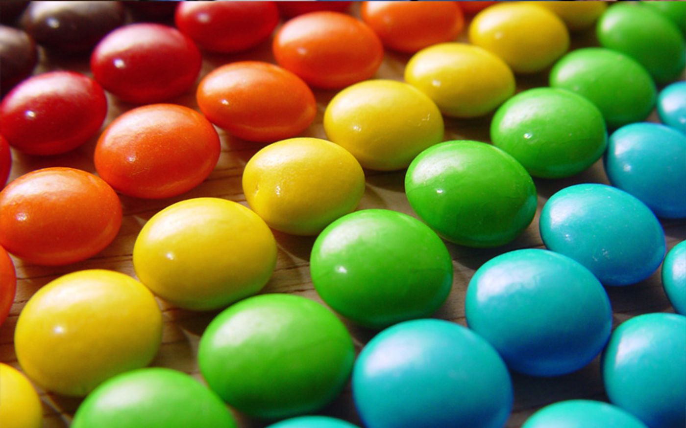 ¿Cómo las compañías alimenticias miden el color para elaborar productos superiores?